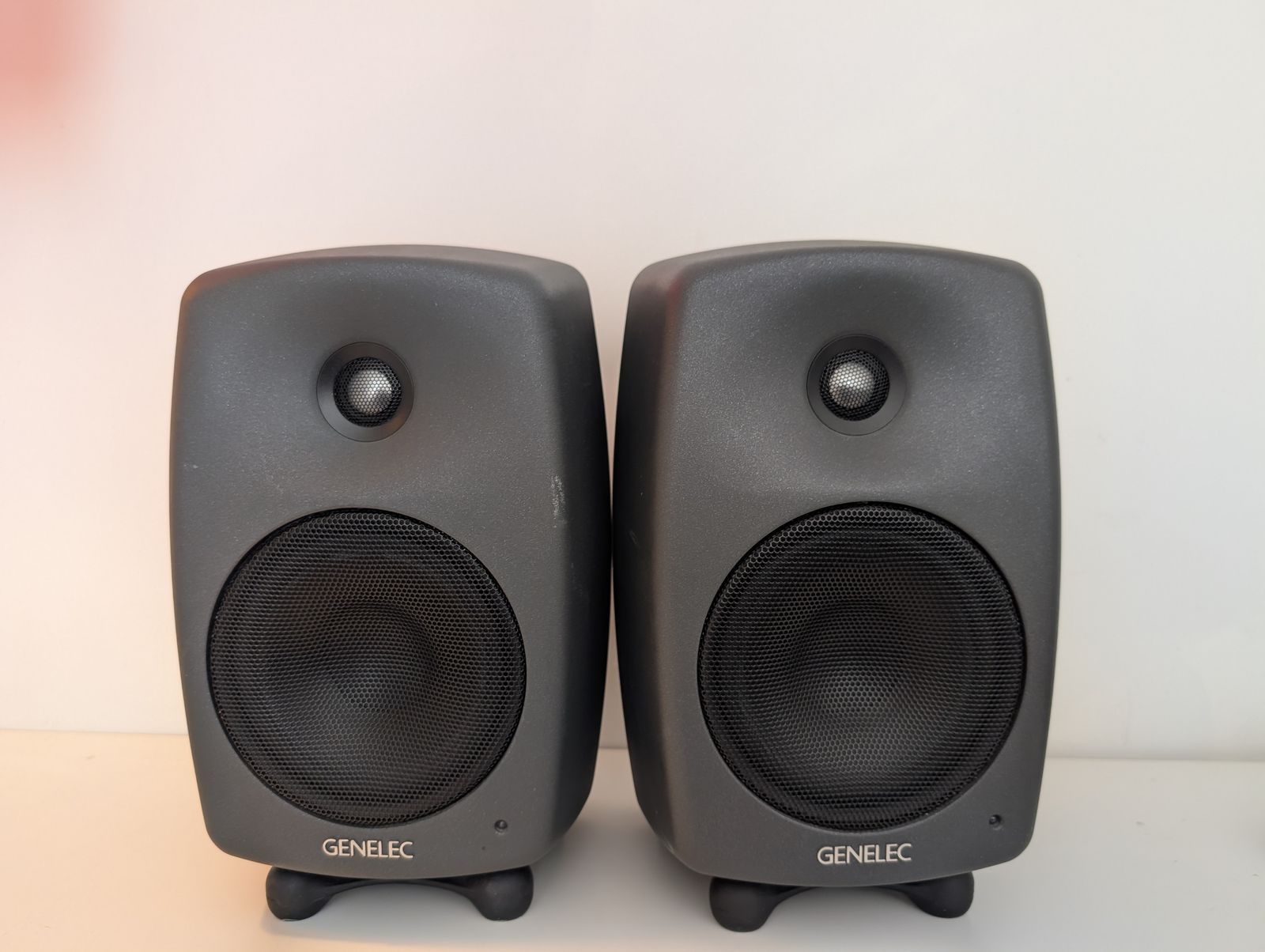 Genelec 8330A SAM 5" Powered Nearfield Studio Monitor (Pair) 2016 - 2021 - Gray