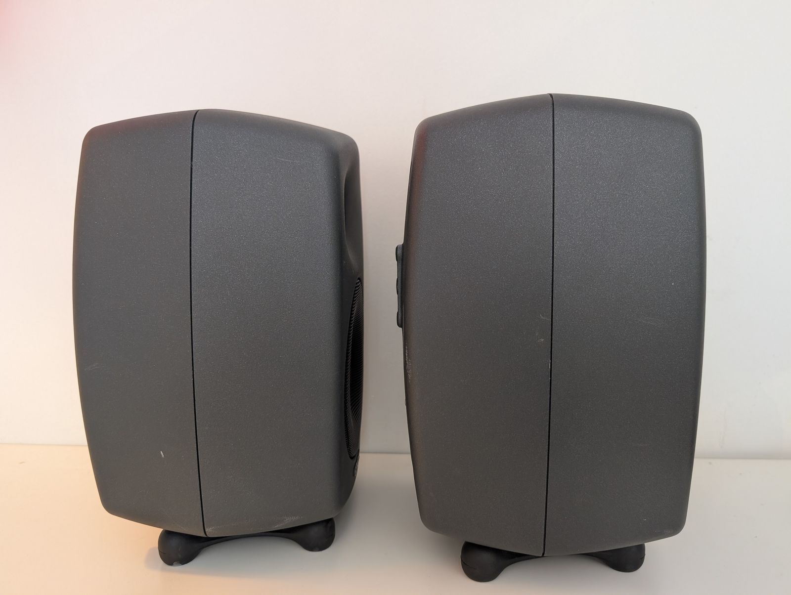 Genelec 8330A SAM 5" Powered Nearfield Studio Monitor (Pair) 2016 - 2021 - Gray - Image 3