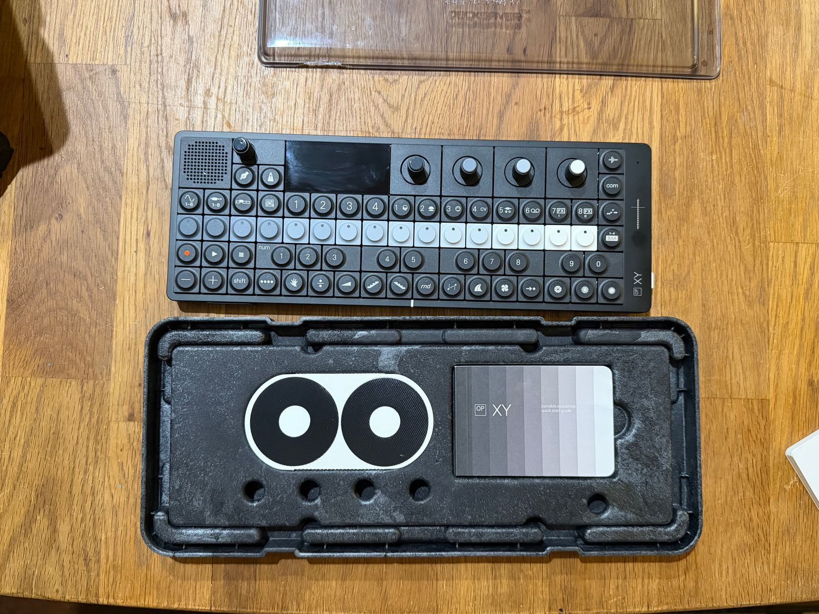 Teenage Engineering OP-XY + DeckSaver & stand - Image 11