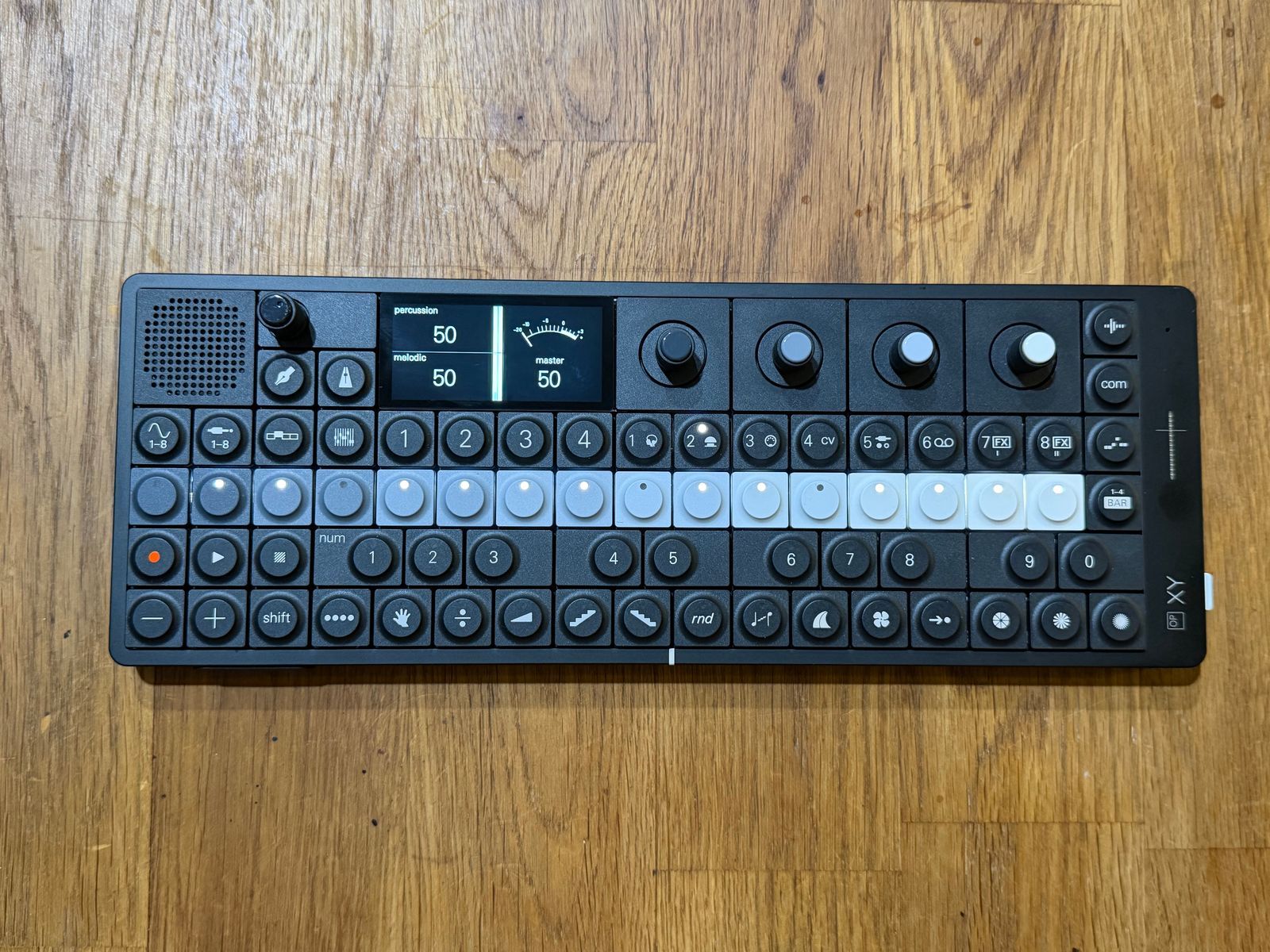 Teenage Engineering OP-XY + DeckSaver & stand - Image 3