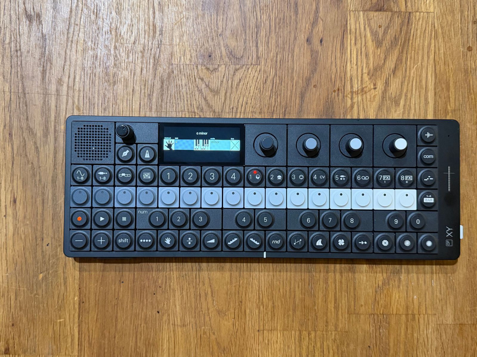 Teenage Engineering OP-XY + DeckSaver & stand - Image 8